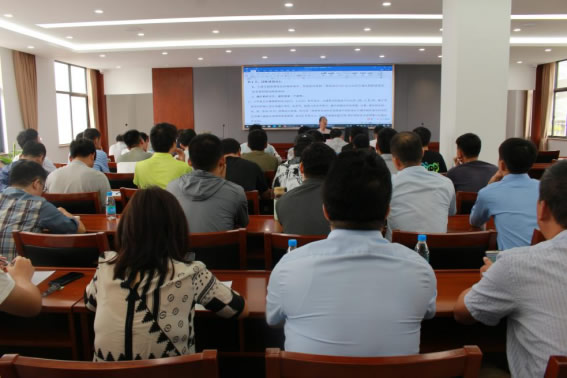 香山古建举办“党建惠企+技艺传承” 古建园林营造技艺培训